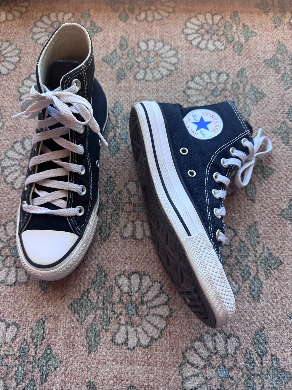 Converse Chuck Taylor Black High Top Sneakers size 6.5